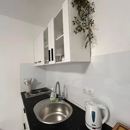 Efesa Apartment *